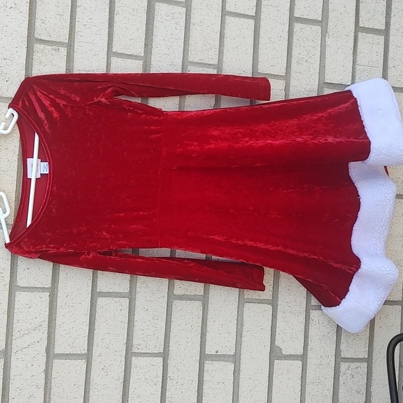 Special Edition Dress - Picture 2 of 11